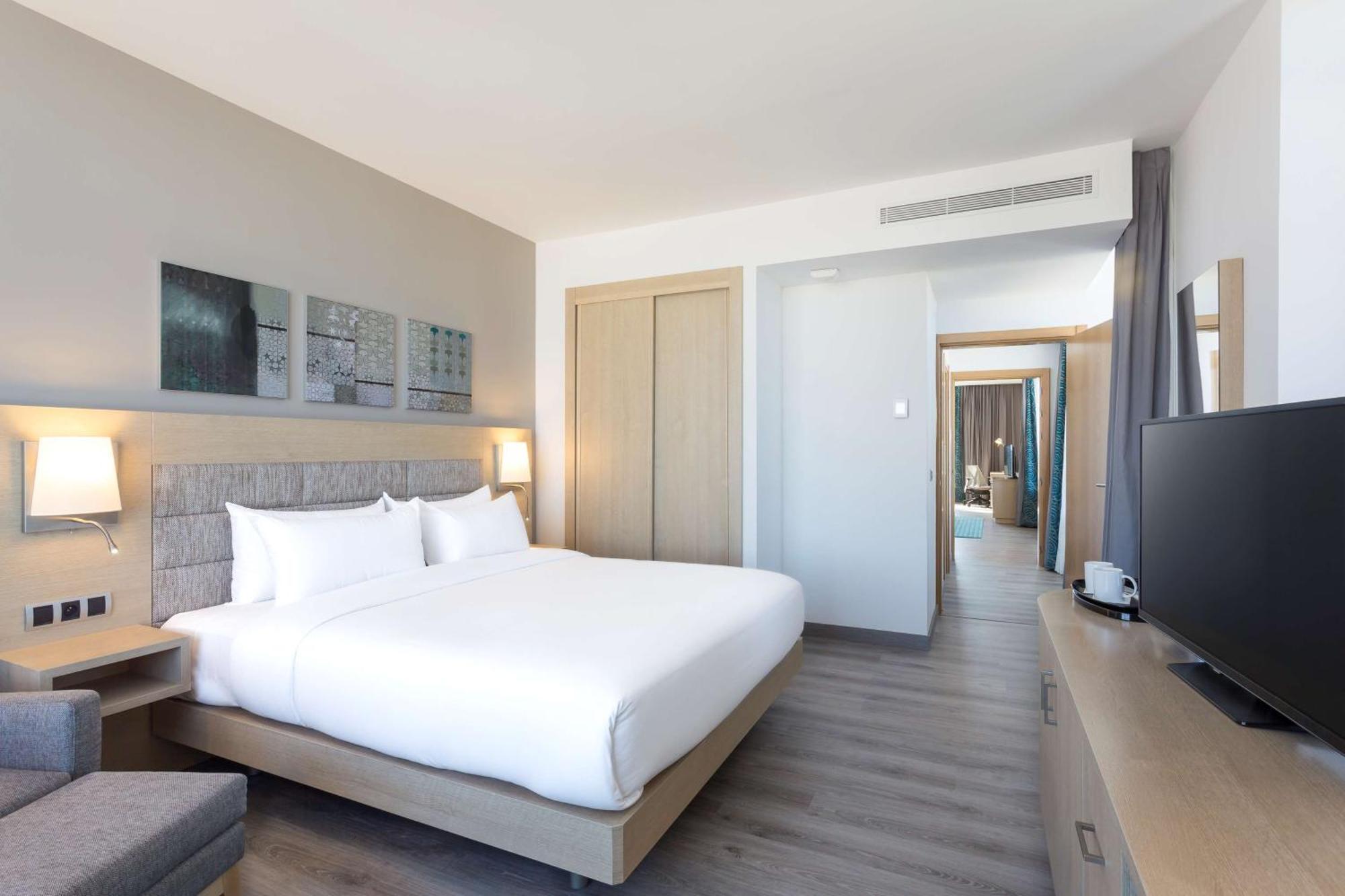 Hilton Garden Inn Tanger City Center Ngoại thất bức ảnh