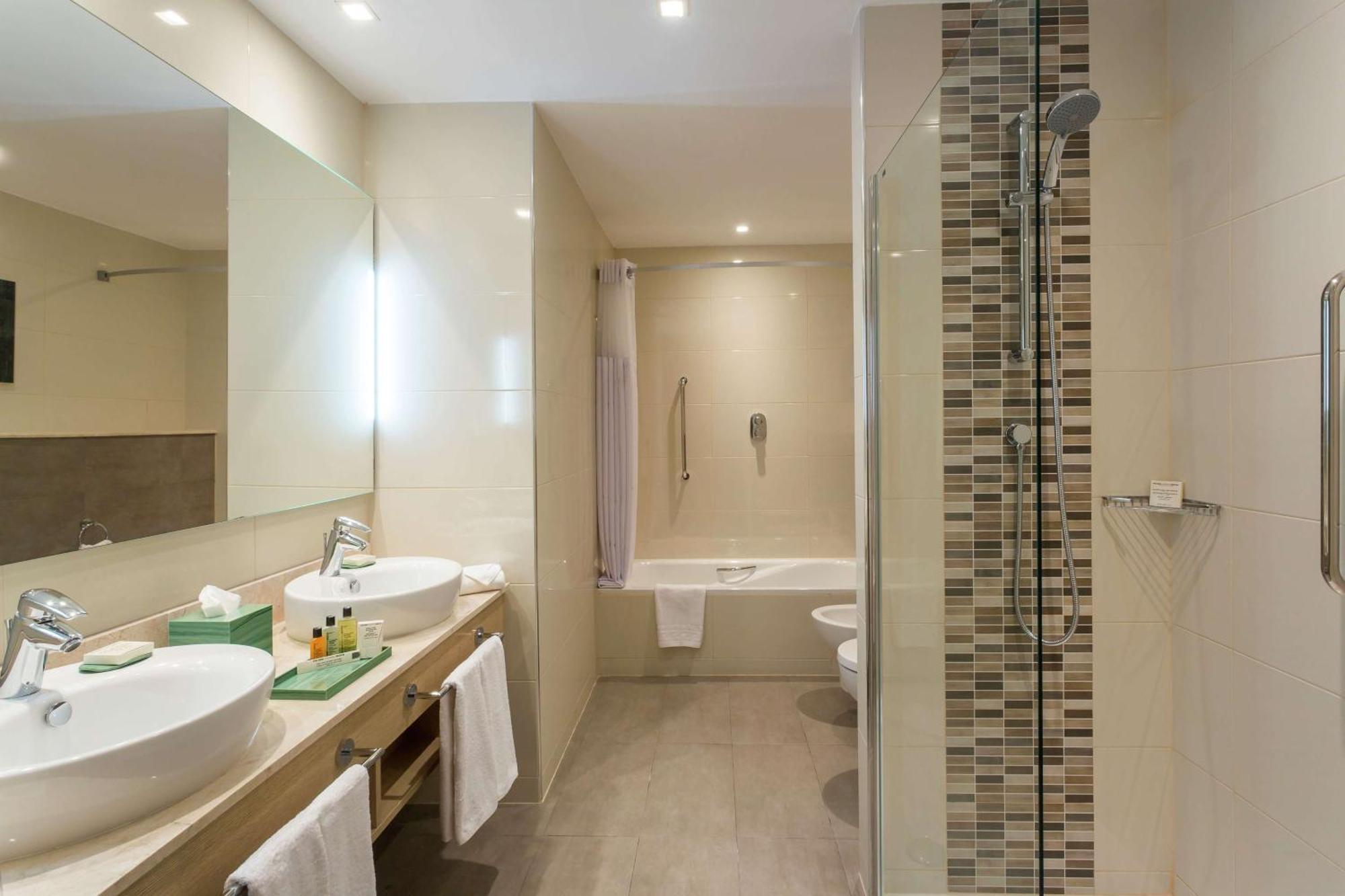 Hilton Garden Inn Tanger City Center Ngoại thất bức ảnh